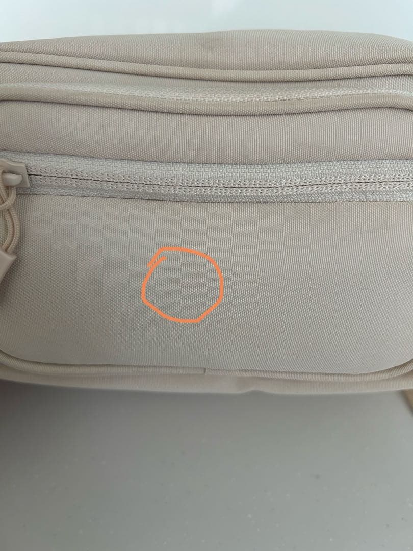 POMULU ヒップシート　ナチュラルアイボリー