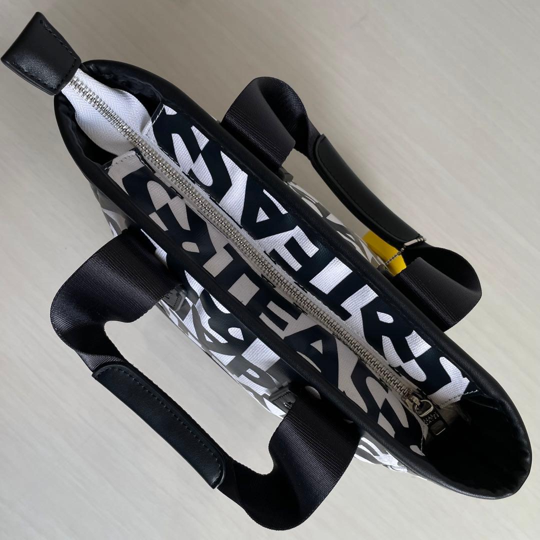 パーリーゲイツ　カートバッグ　2024年モデル　ランダムロゴ柄　内側スマイルロゴ