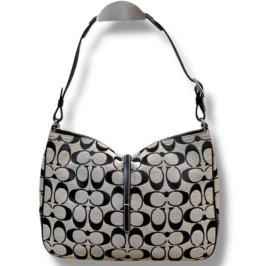 コーチ シグネチャー 肩掛け可 アクセサリーポーチ ワンショルダーバッグ 黒