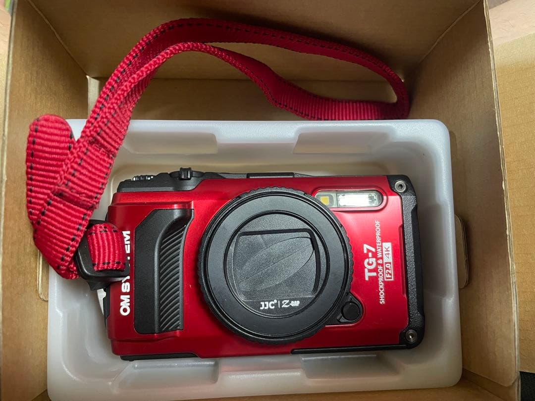 OM SYSTEM TG-7 ・レッド