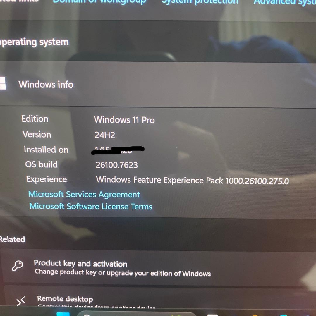Dell Precision 5520ノートPC Intel Xeon 8GB