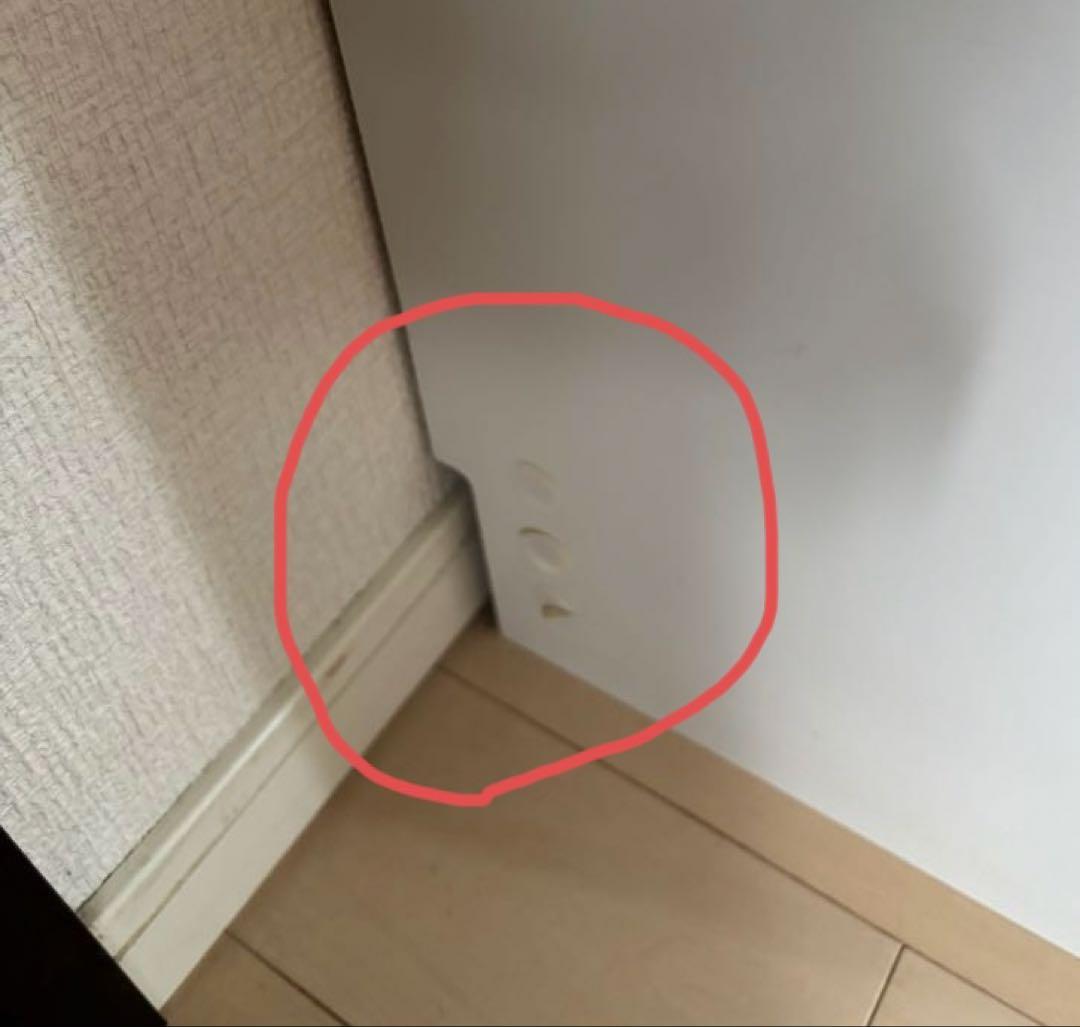 ディノス　天井突っ張り式本棚