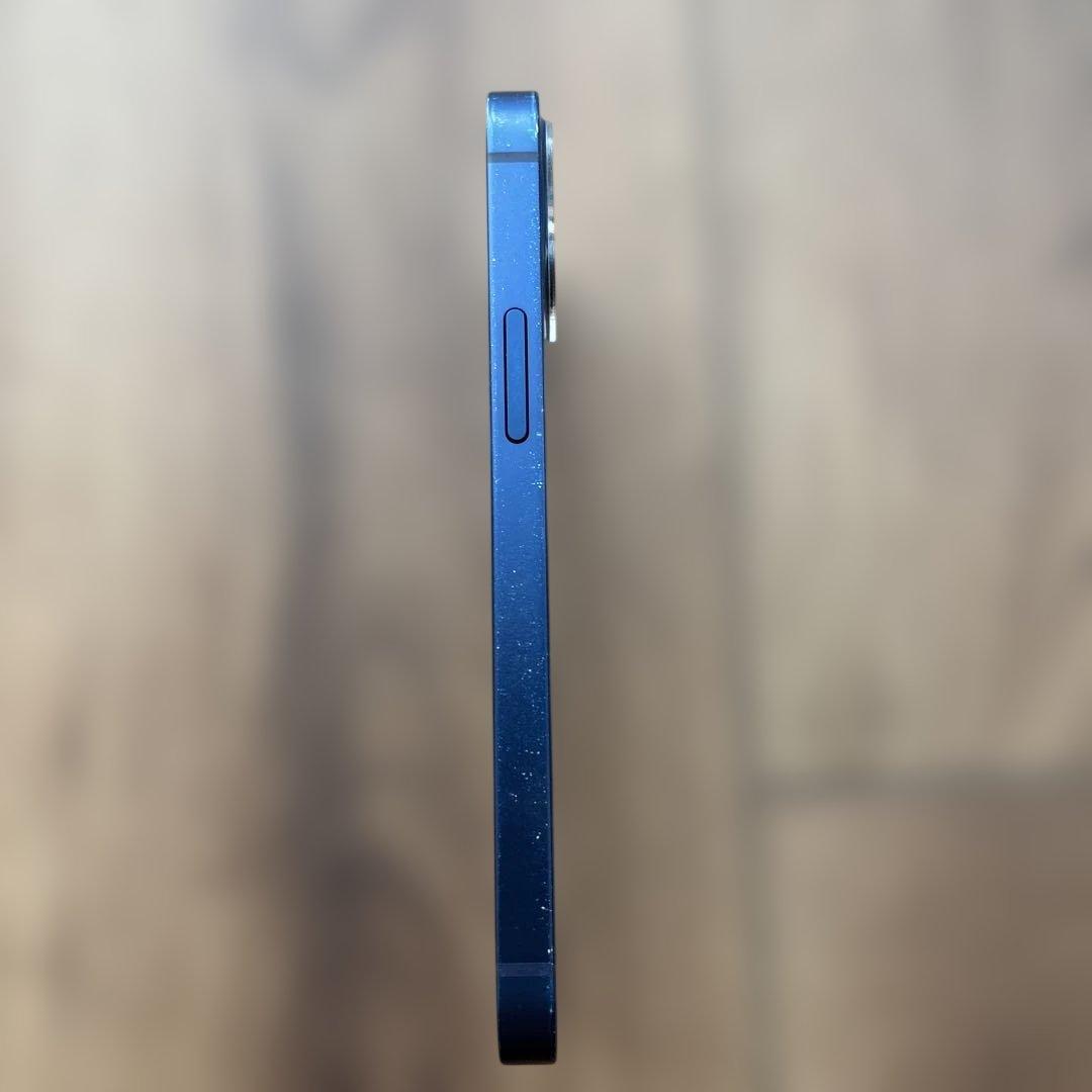 Apple iPhone 12 深い青 本体