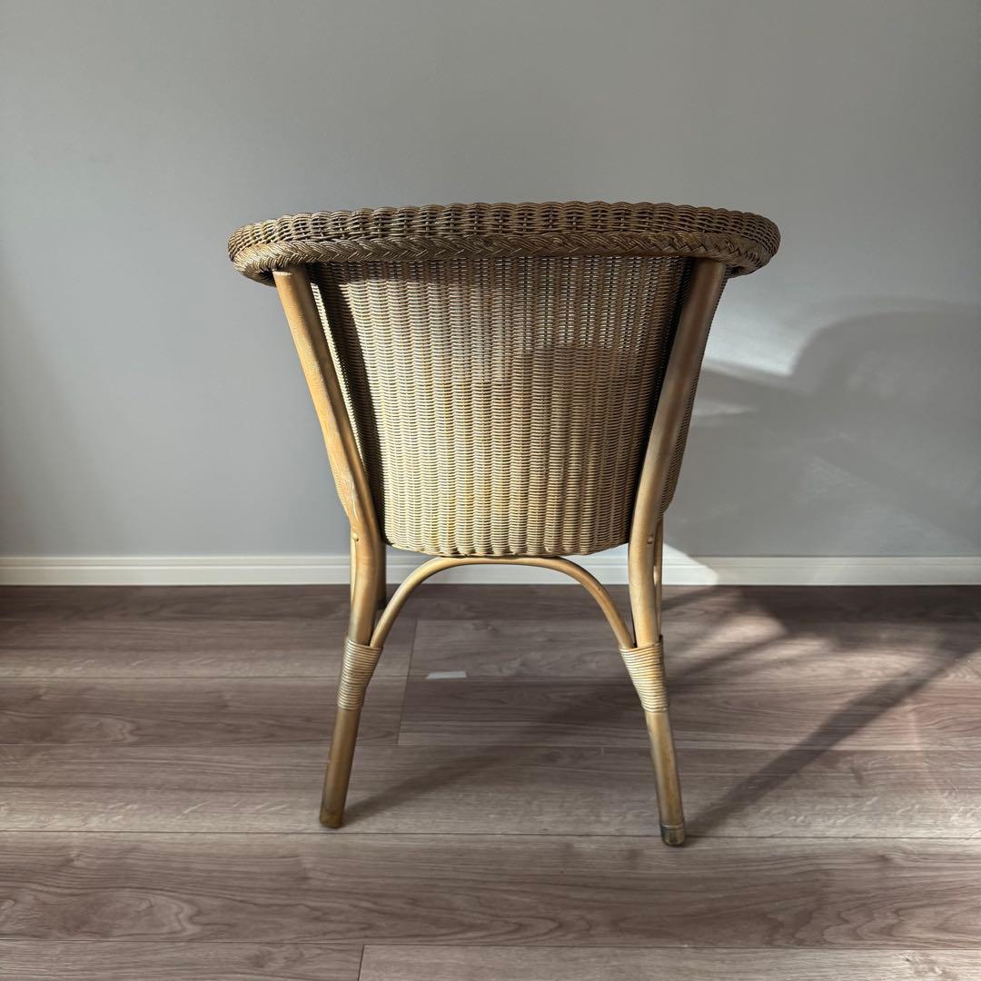 【引き取り可能-¥5,000】ベージュ アームチェア ラタン風合成素材