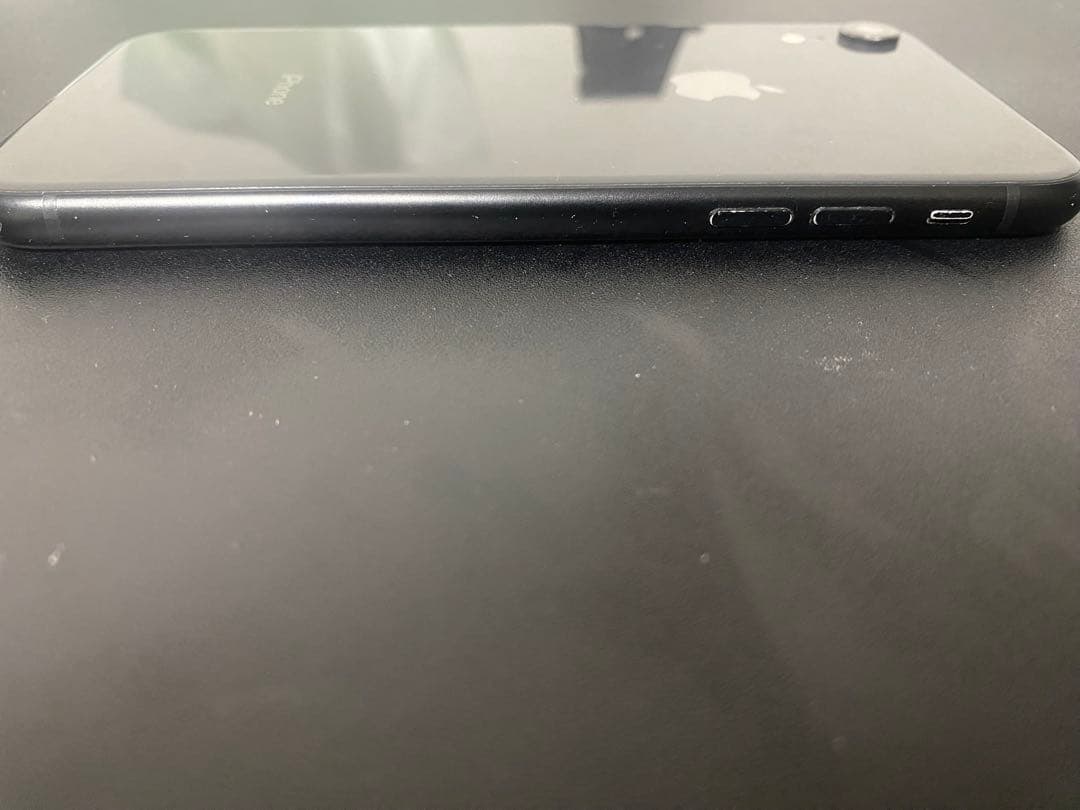 P*h様 Apple iPhone XR ブラック 本体