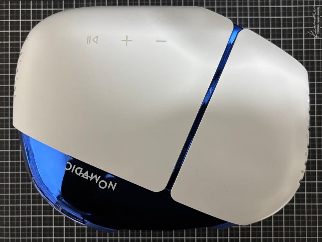 NOMVDIC L500 3色レーザープロジェクター