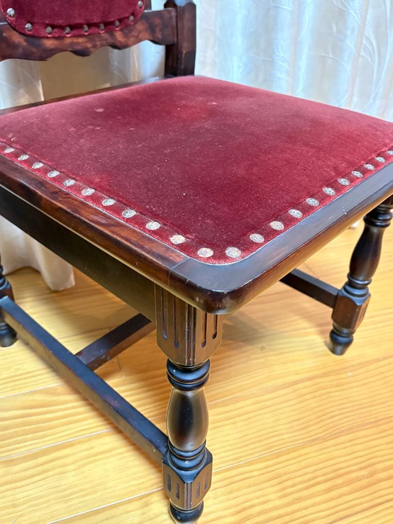 ヴィンテージ 鋲打ち　椅子　ベルベット張り　レトロ　チェア 2脚