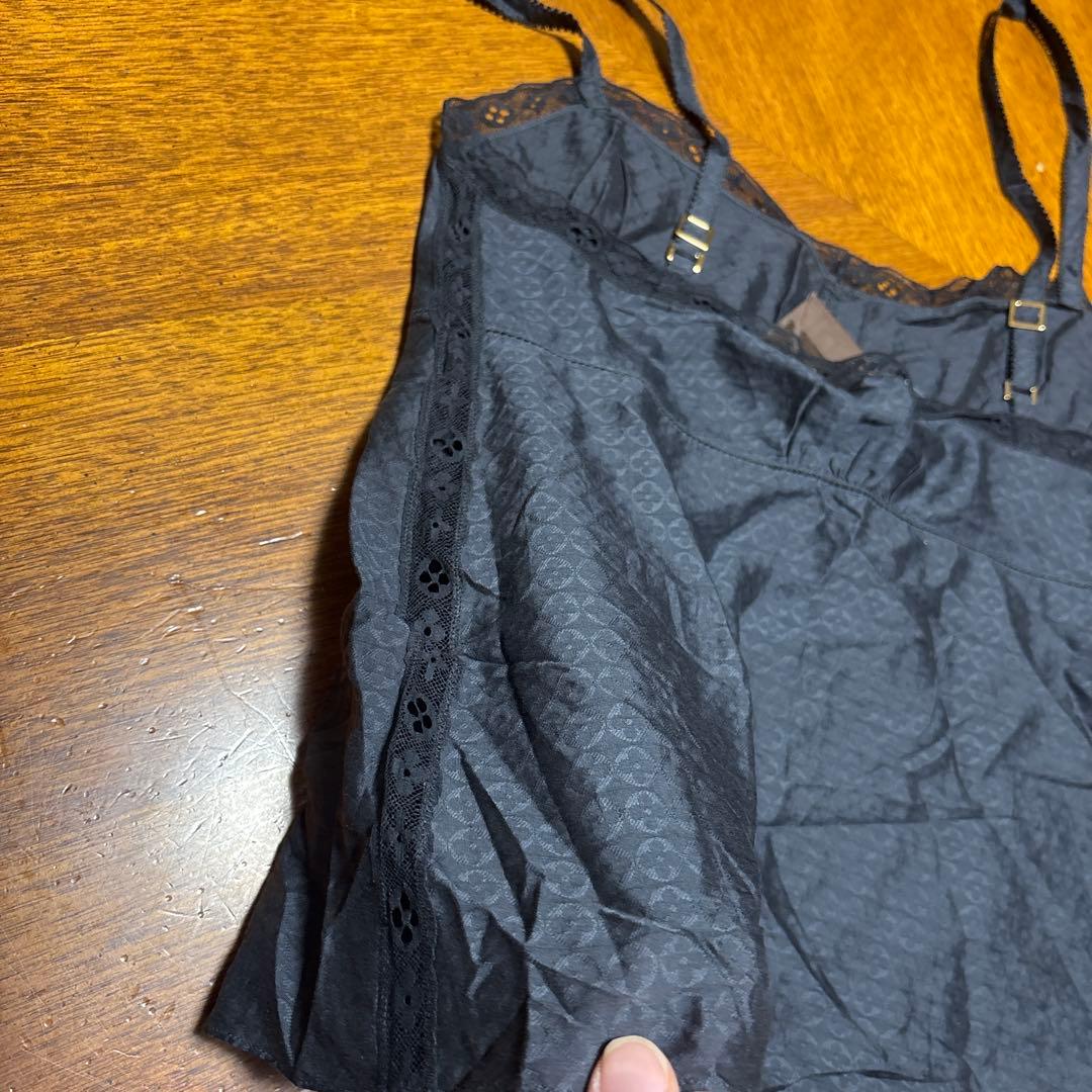 新品　ルイヴィトン　黒　キャミソール　モノグラムフラワー