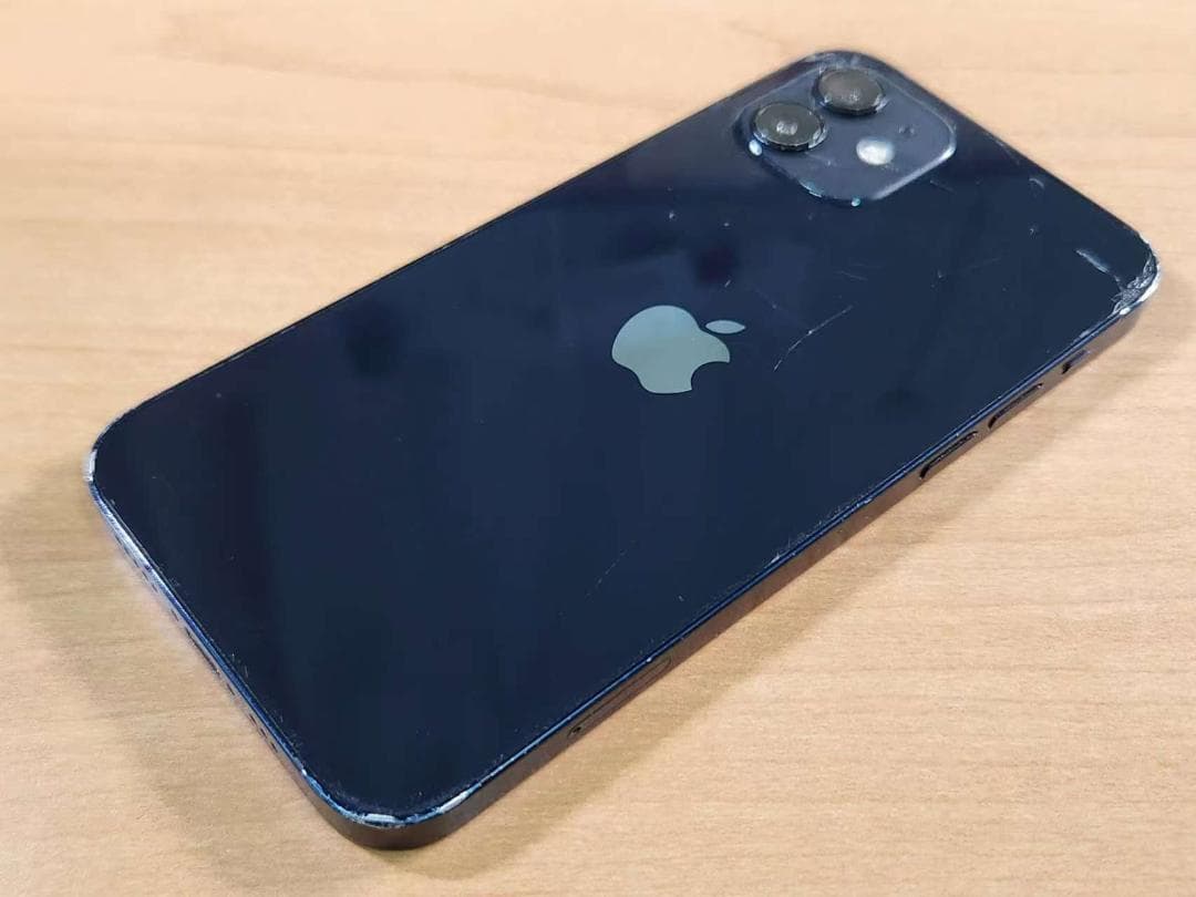 020300H iPhone12 A2403 64GB 【最大容量83%】