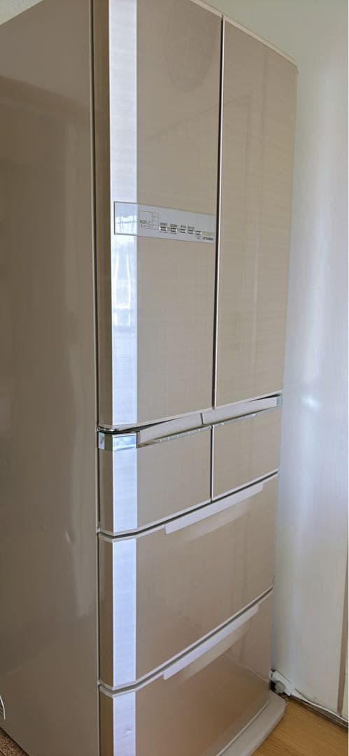 三菱電機 465L 冷蔵庫　シャンパンゴールド　MR-E47S-F1 送料込