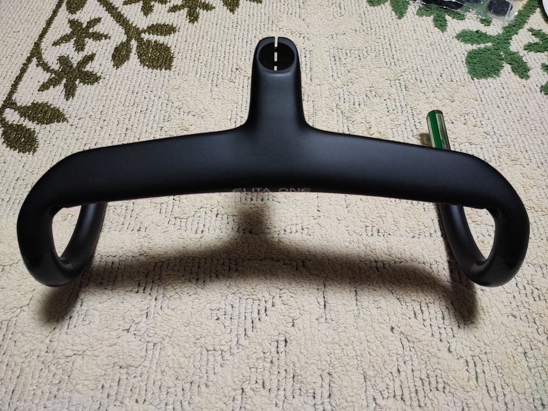 一体型フルカーボンハンドル 380 115mm