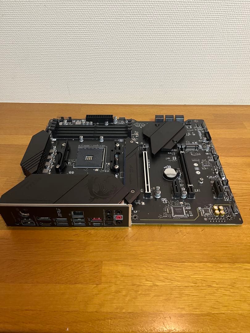 マザーボード MSI B550 gaming plus