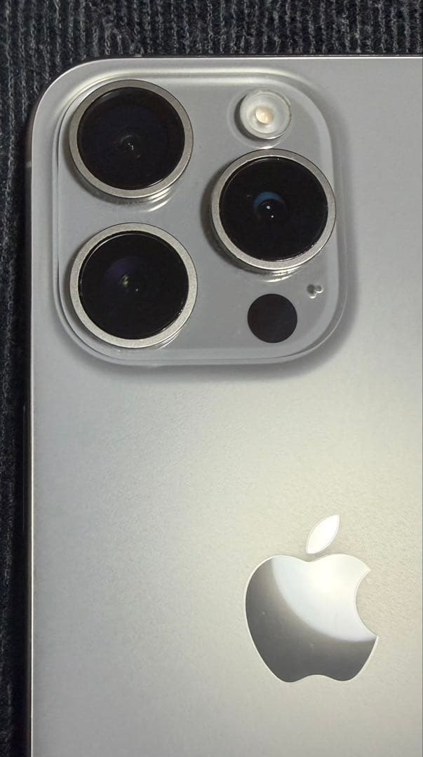 iPhone 15 Pro 256GB Silver シルバー