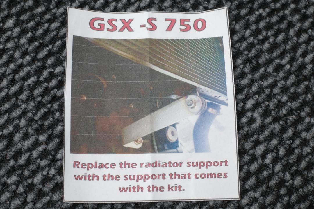 GSX-S750 CS Racing アンダーマウントフルエキゾーストマフラー