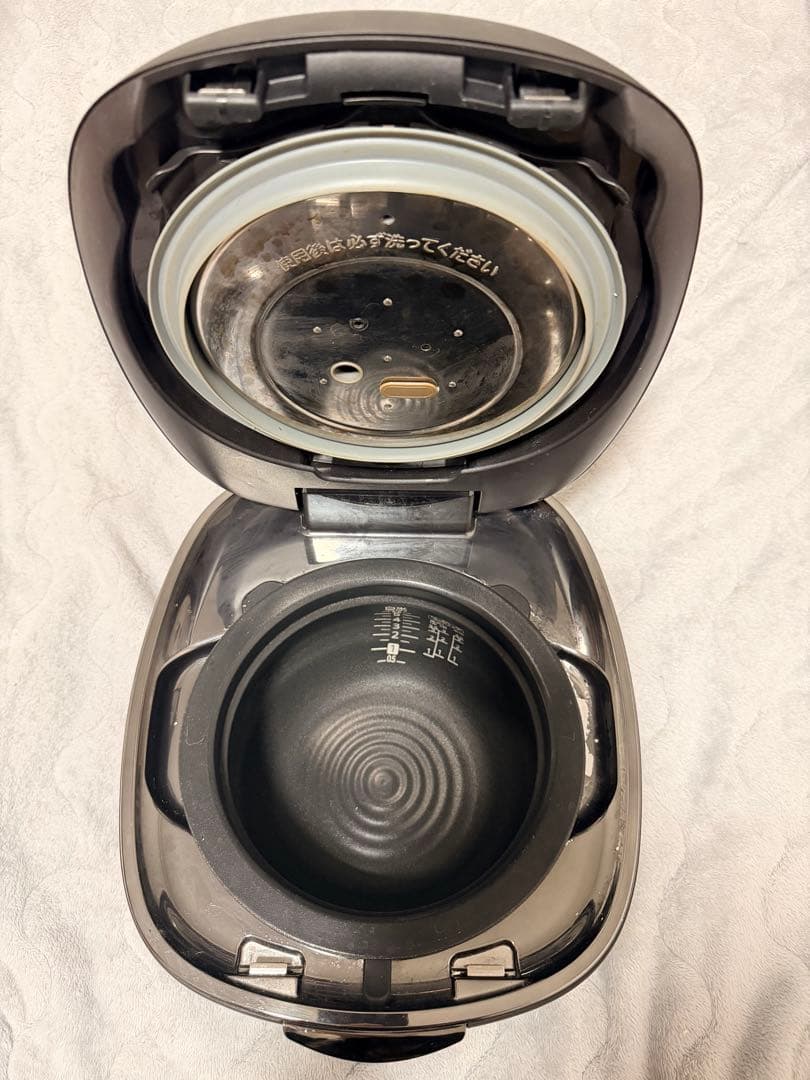 タイガー炊飯器力圧IH 5.5合JPL-G 土鍋ご泡火ほうび炊き 2022年購入