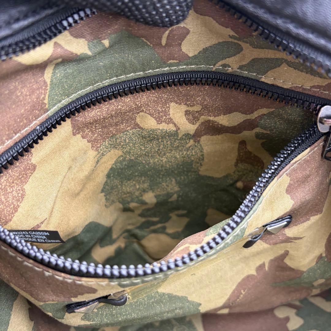 ディーゼル ショルダーバッグ y2k 90s レザー メタルロゴ ブラック 迷彩