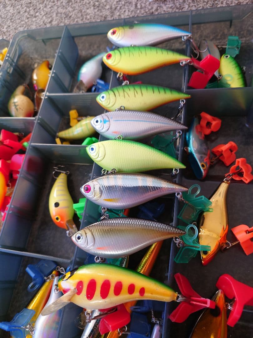 【レアルアー】ブラックバス　76個ルアーセット　オールドルアー含む