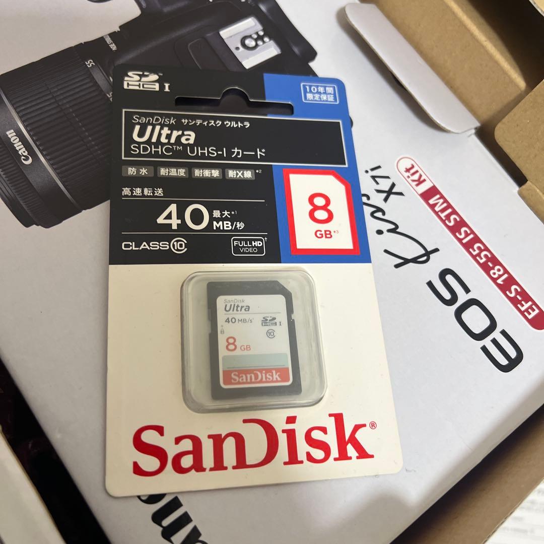 一眼レフ　Canon EOS kiss X7i ダブルズームキット