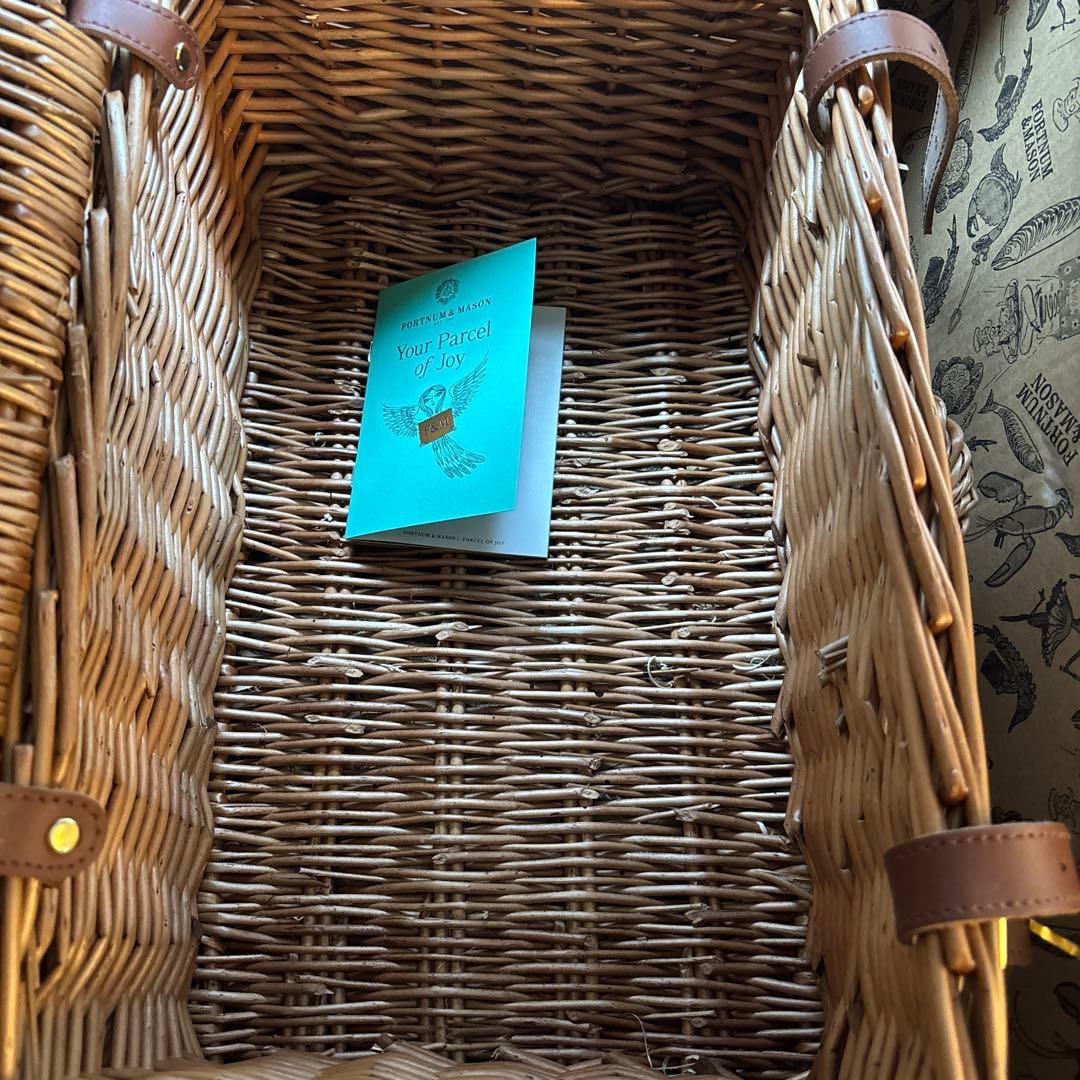 42cm 中型　ウイッカー・バスケット　新品　フォートナム&メイソン　バスケット