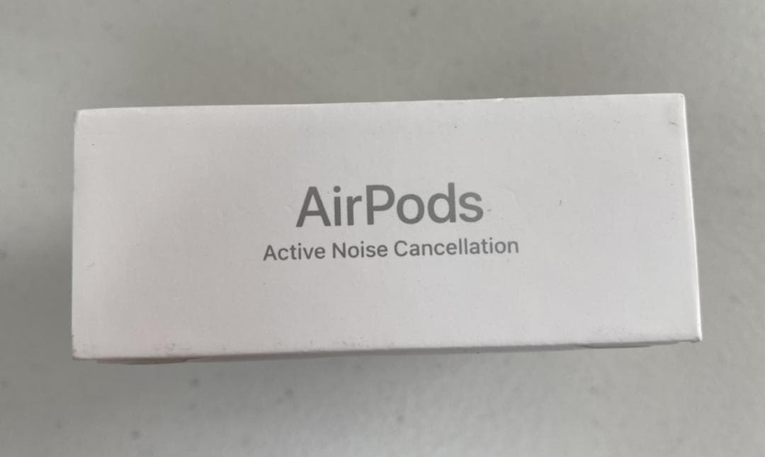 未開封品 AirPods（第4世代）アクティブノイズキャンセリング搭載 イヤホン
