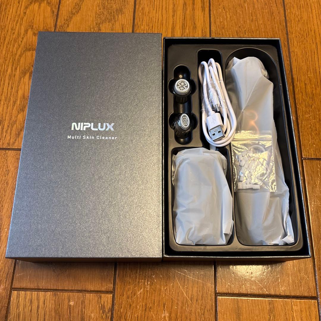 NIPLUX ニップラックス　マルチスキンクリーナー　毛穴吸引器