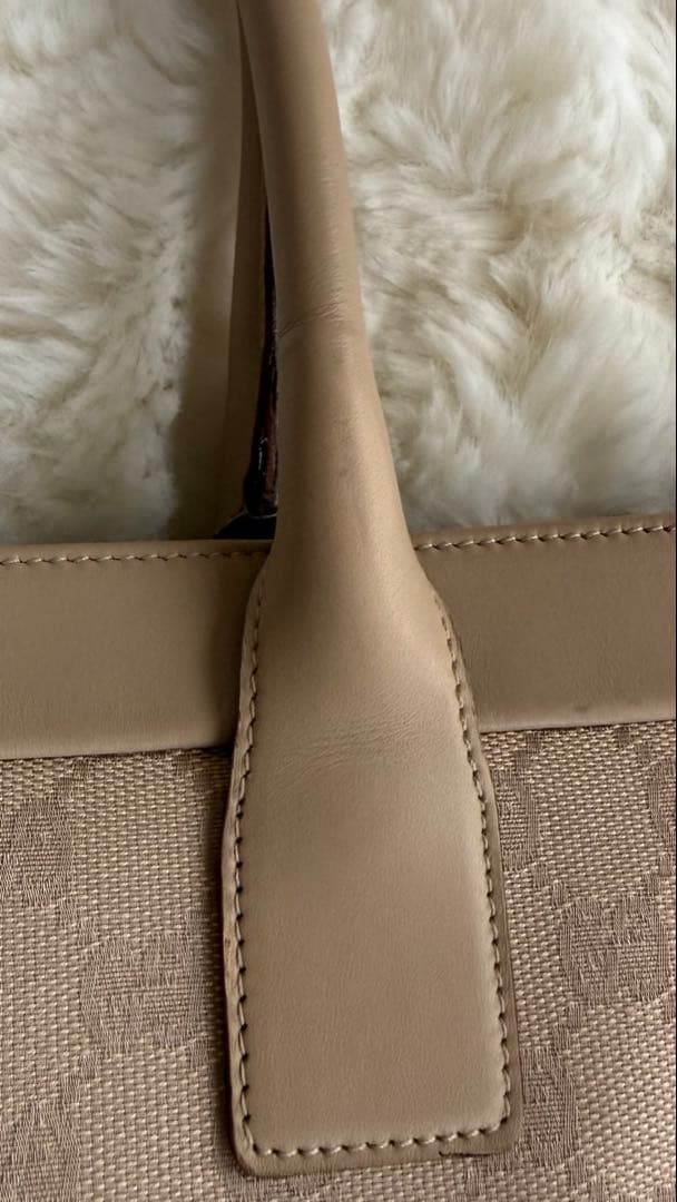 GUCCI GGパターン キャンバス トートバッグ ベージュ