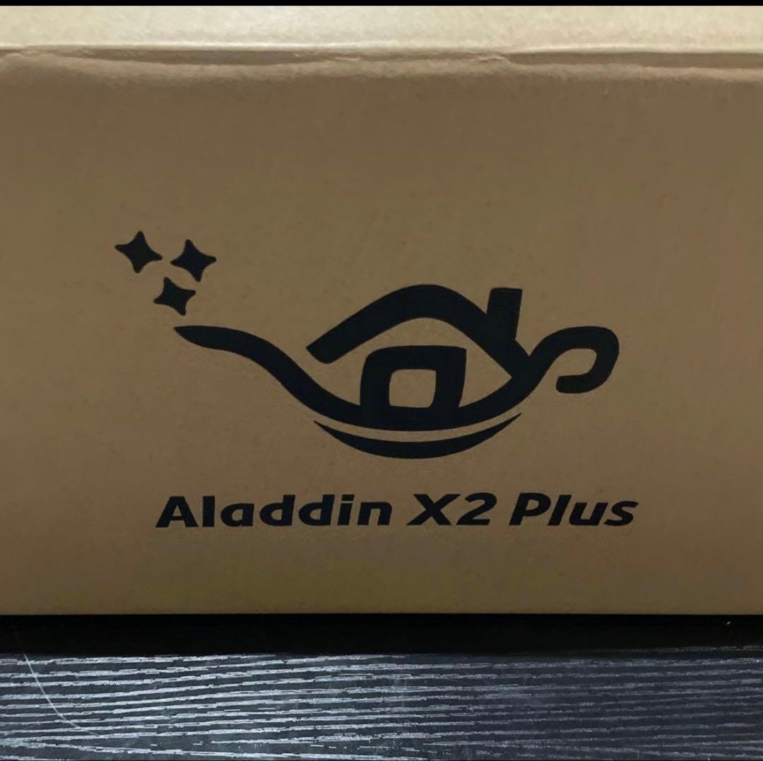 【美品】Aladdin X2 Plus プロジェクター本体
