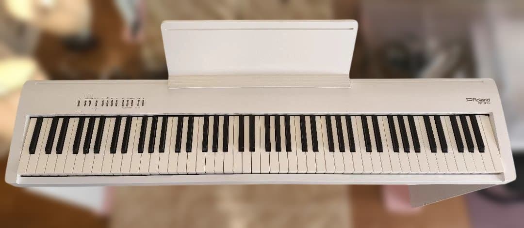 【美品】Roland FP-30X 電子ピアノ（ホワイト）専用スタンド付き