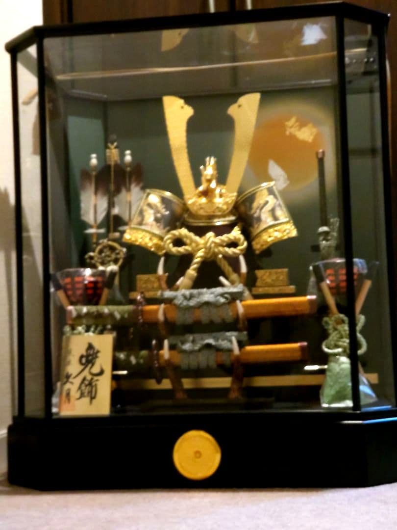 久月　五月人形　兜　オルゴール付き