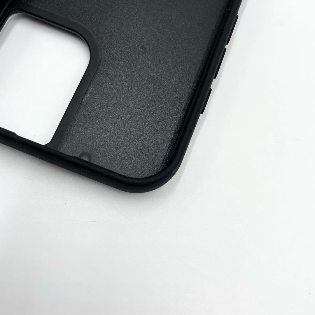 【ほぼ未使用】PRADA iPhone16 スマホケース