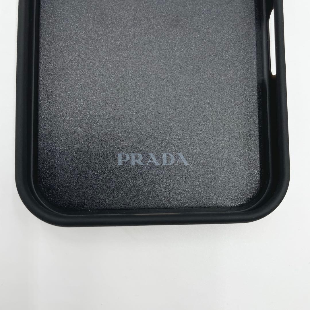 【ほぼ未使用】PRADA iPhone16 スマホケース
