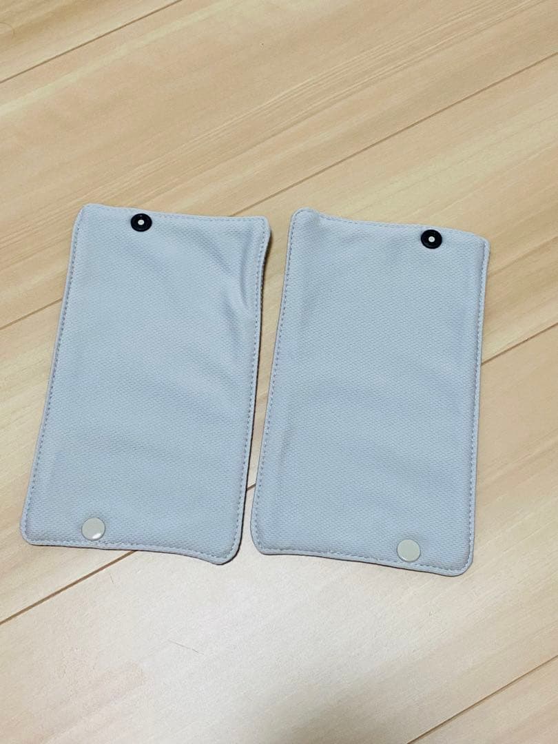 ラクリス　抱っこ紐　2025/06購入　ホワイトアッシュ　箱付き　付属品全てあり