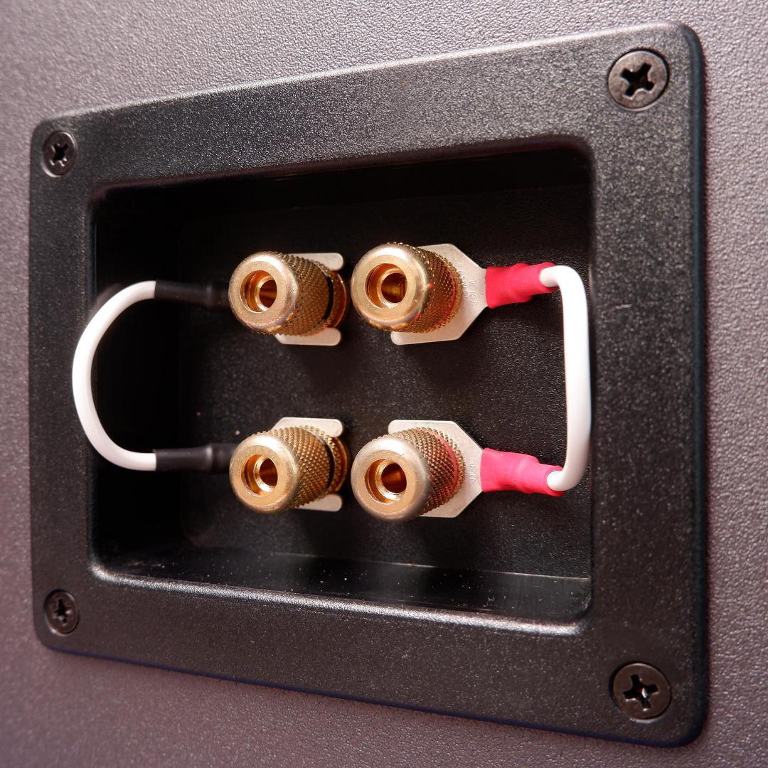 Soundcraft Spirit Absolute 2 スピーカー