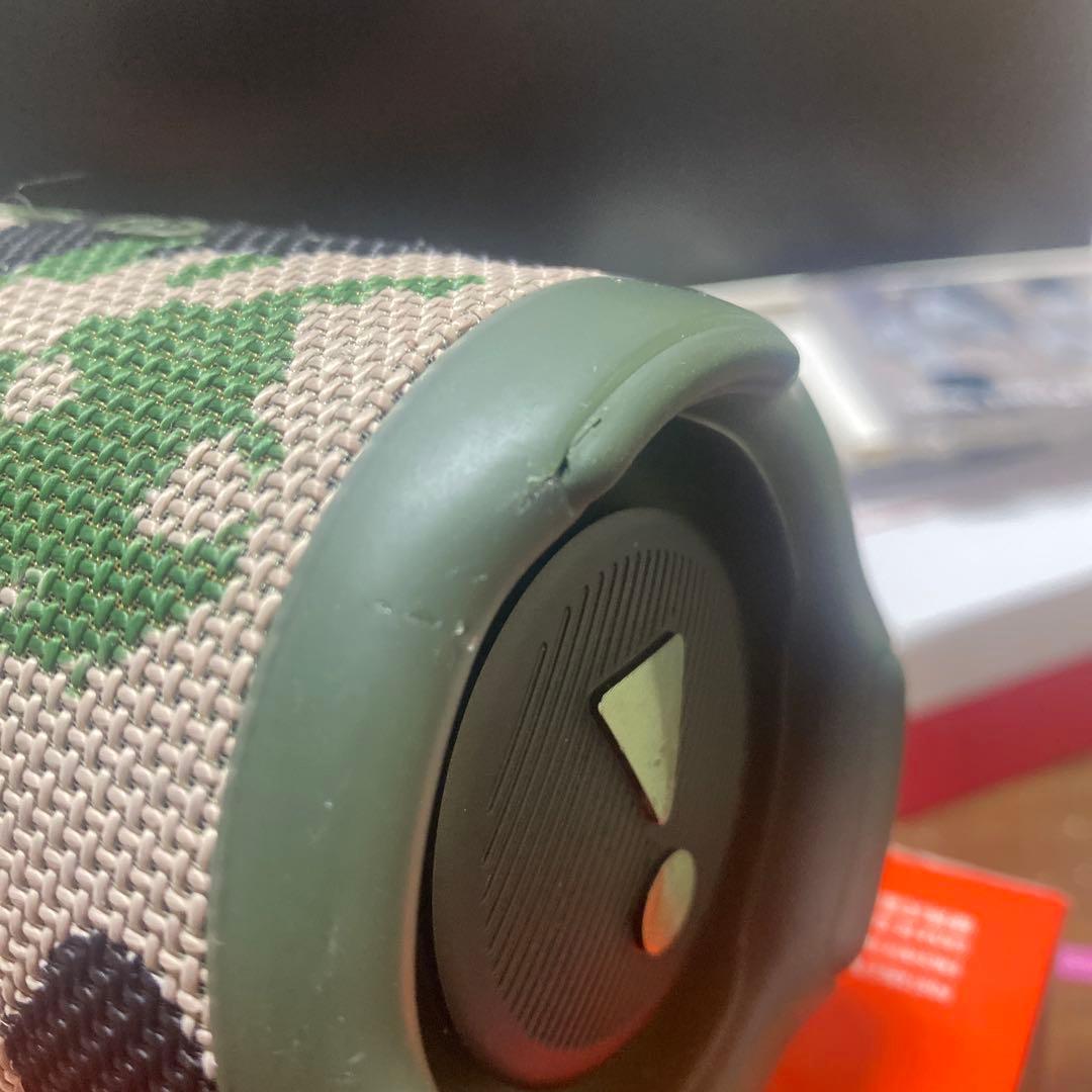 JBL Charge 5 迷彩「新品ウーファー交換済み」