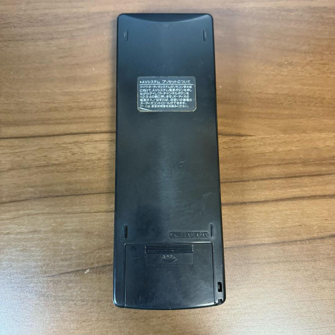 aiwa　AVシステム リモコン　RC-T143 希少品　アイワ ☆送料無料☆