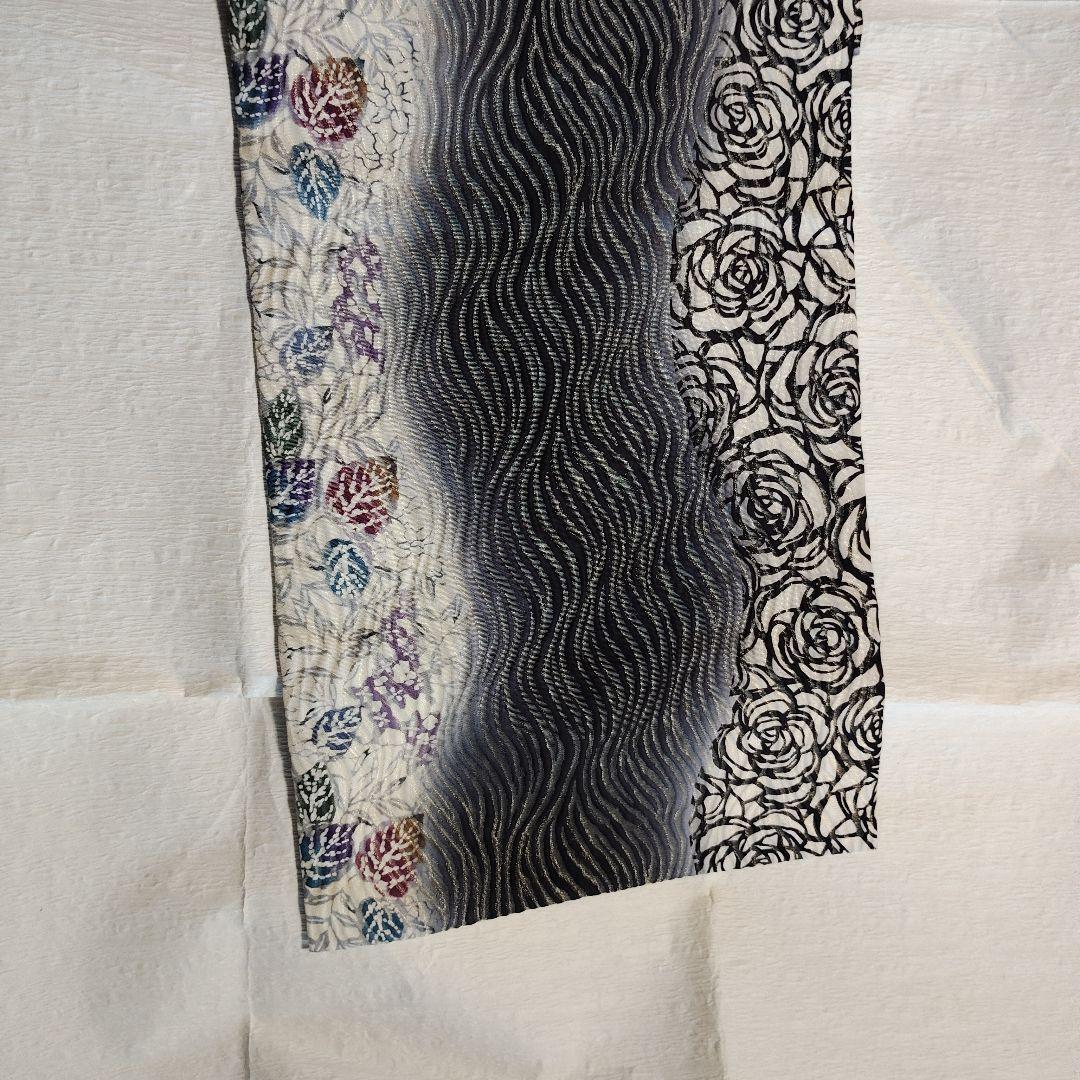 西陣織袋帯 黒いバラと葉のデザイン