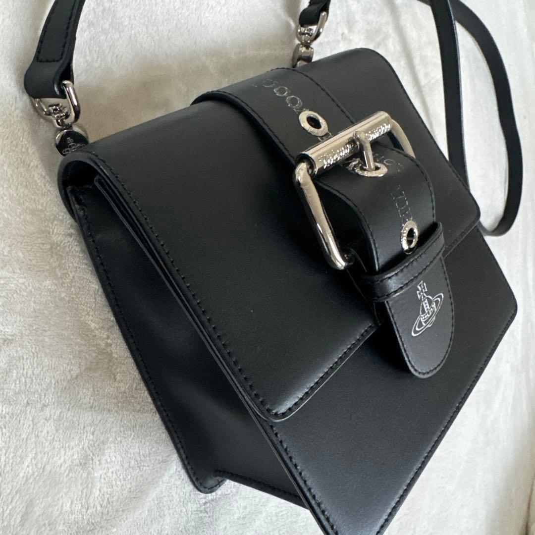 S*☆様 Vivienne Westeood のショルダーバッグ　ヴィヴィアン