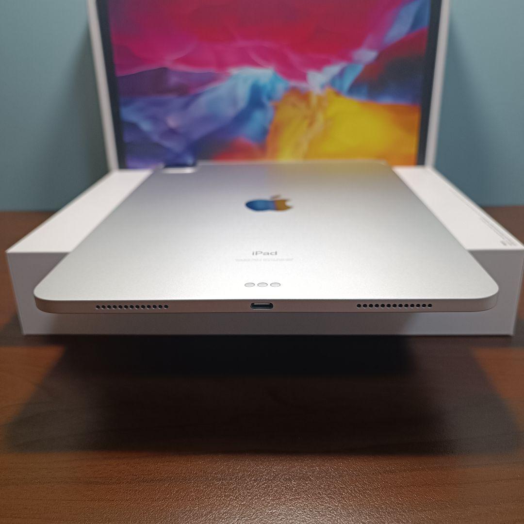 (美品) iPad Pro 11 第2世代 256GB キーボード付き[15]