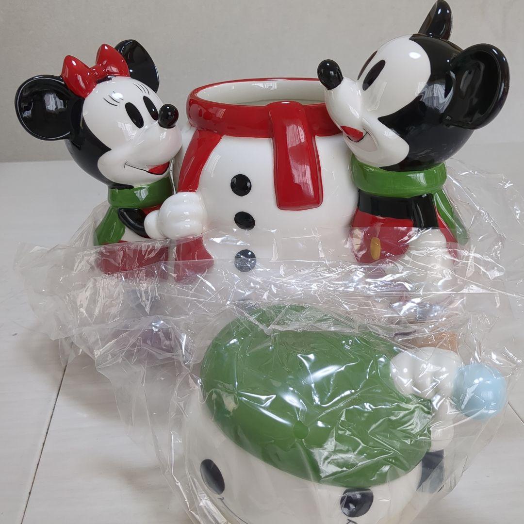 スノーマンとミッキー・ミニーの置物