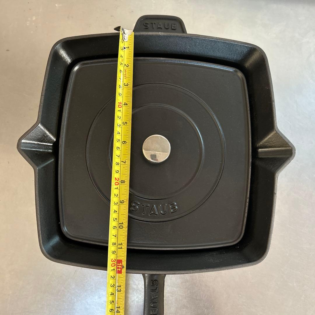 リフレイン。STAUB スクエアグリルパン&プレスセット