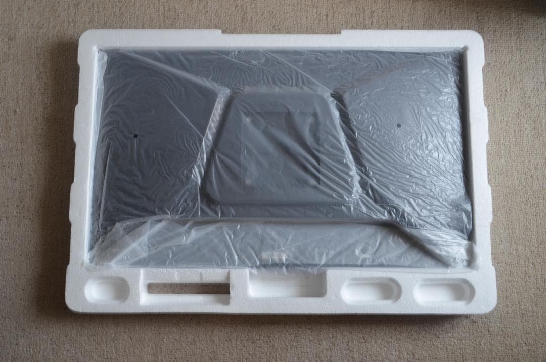 27インチ　QHD LED　ディスプレイ　モニター　【ジャンク】