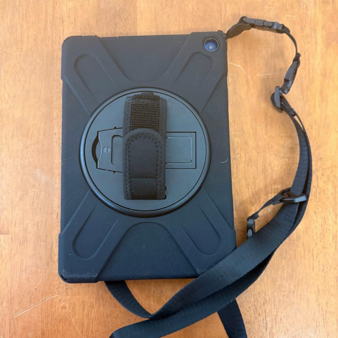 ● 美品 Amazon Fire HD 10 第11世代 32GB