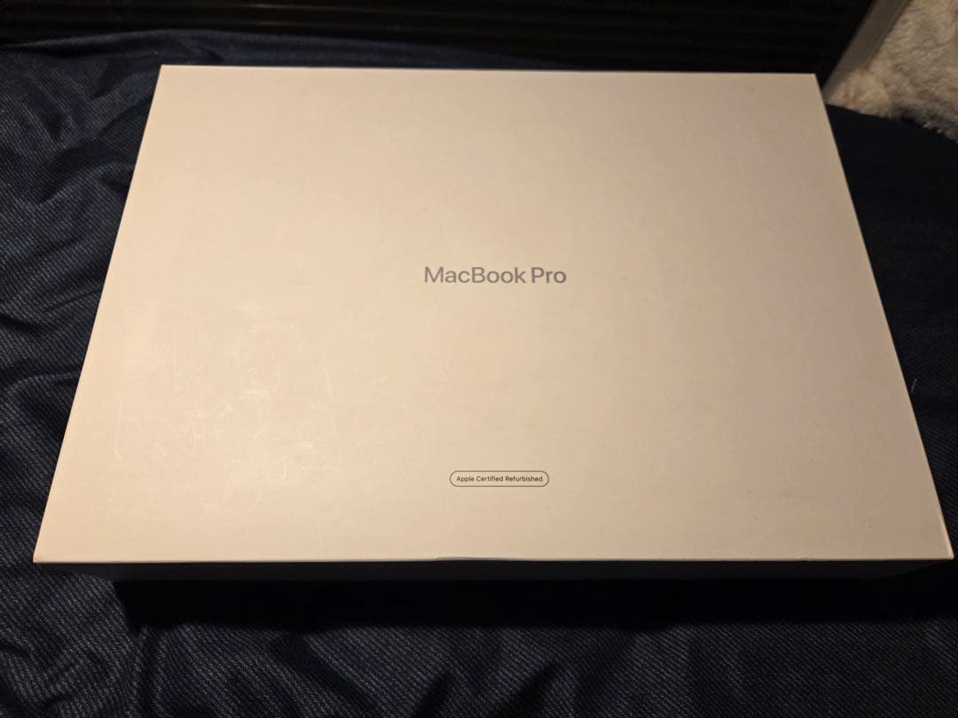 MacBook Pro 2020年　13.0インチ　16GB/1TB