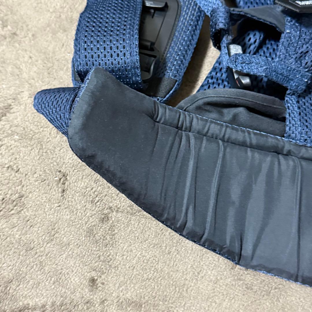 【美品】HARMONY（ベビービョルン ハーモニー）ネイビーブルー