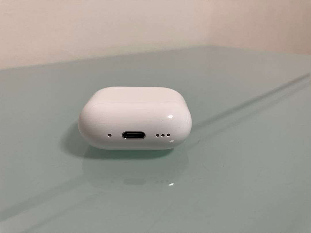 AirPods 4 ノイズキャンセリング