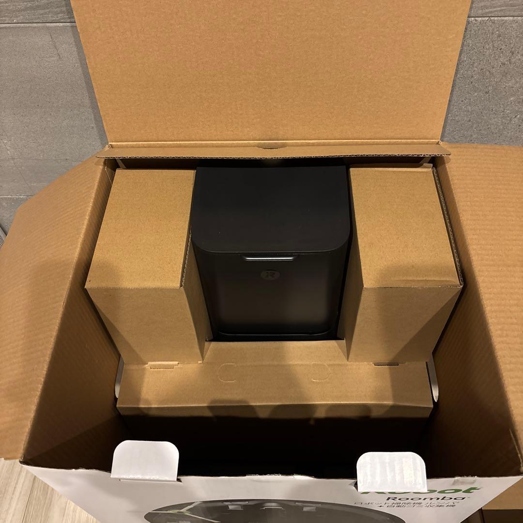 【美品　使用1回】ROBOT Roomba i7＋
