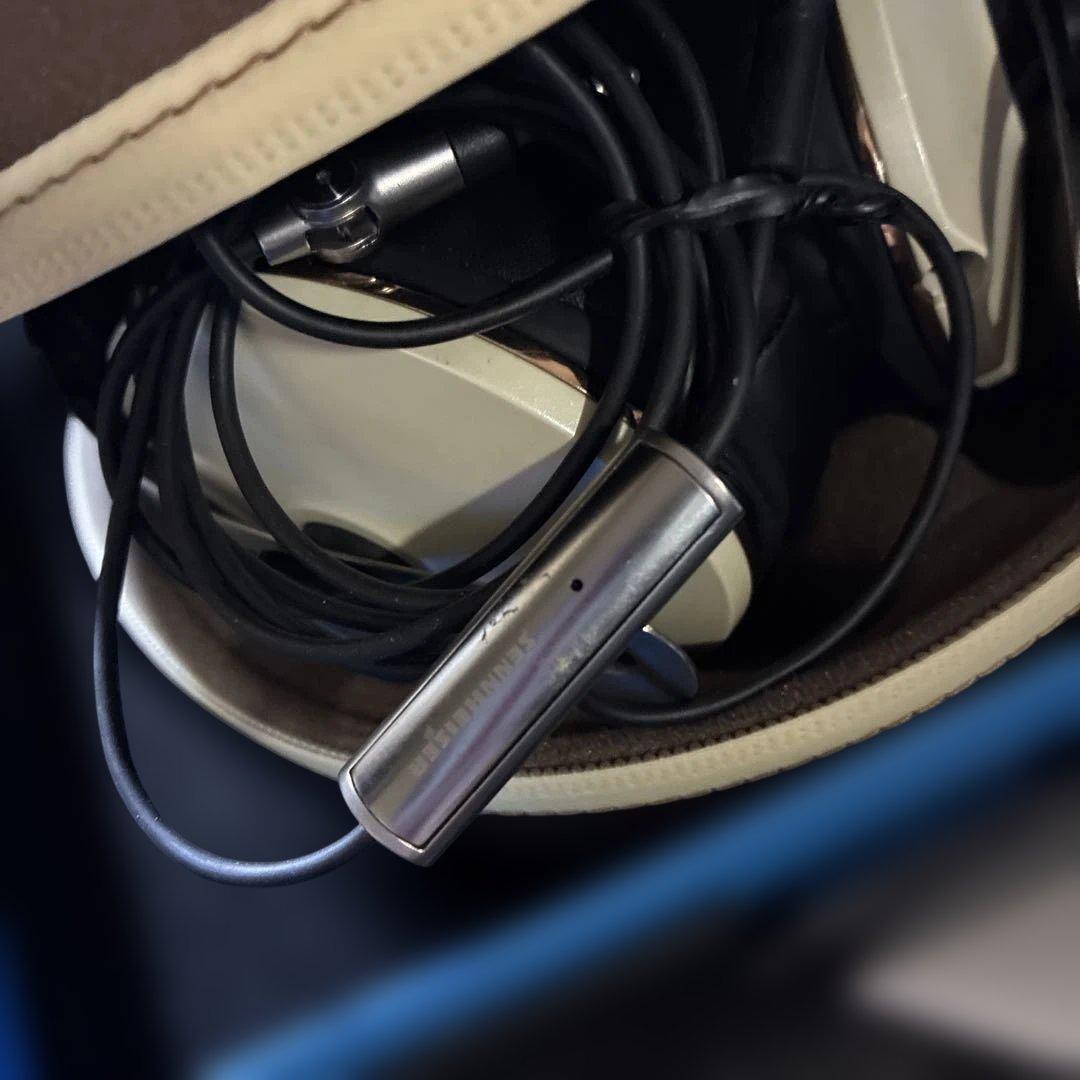 ヘッドホン MOMENTUM-IVORY