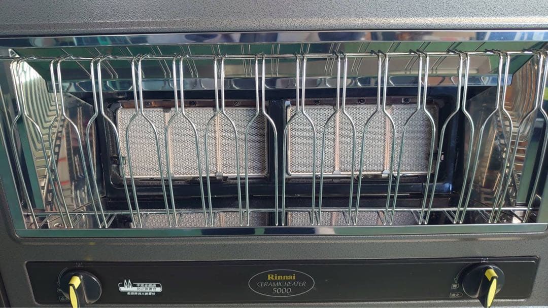 リンナイ㈱ CERAMIC HEATER5000 ガス赤外線ストーブ（中古品）