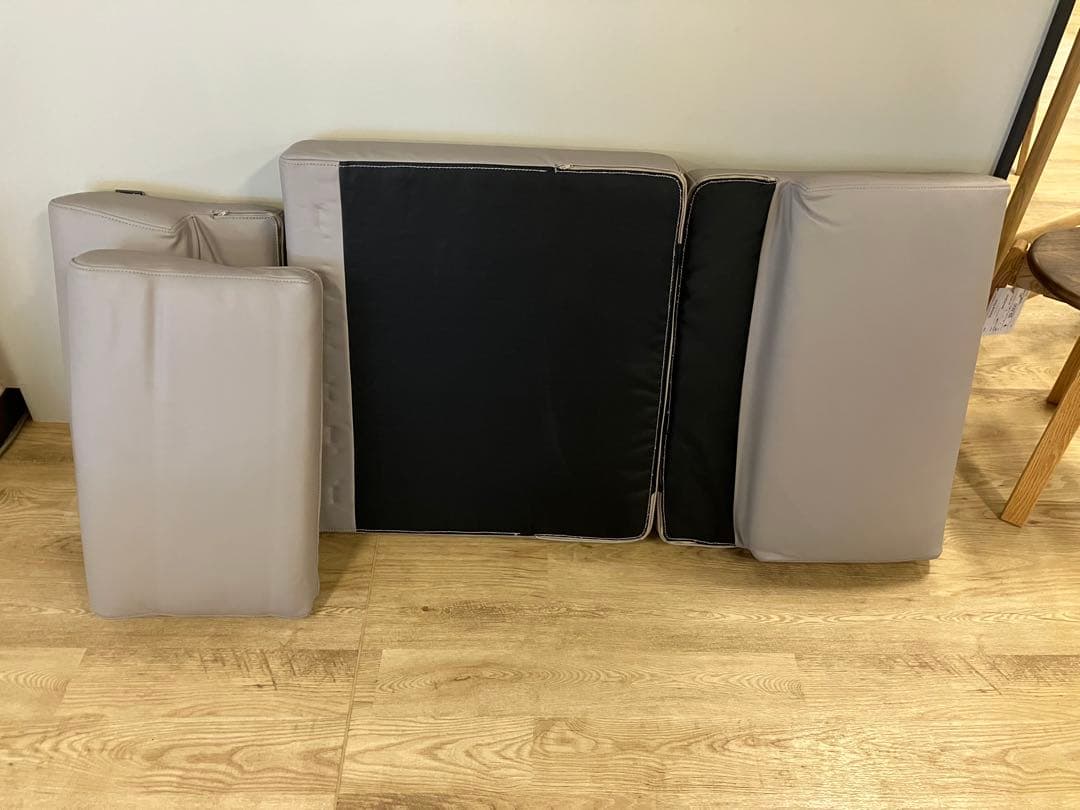 innovator パルピット1P革張　クッション＋カバーのみ　新品