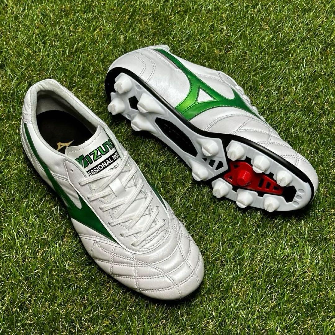 ミズノ　モレリア2ジャパン　ペイントカスタムモデル　26.5㌢